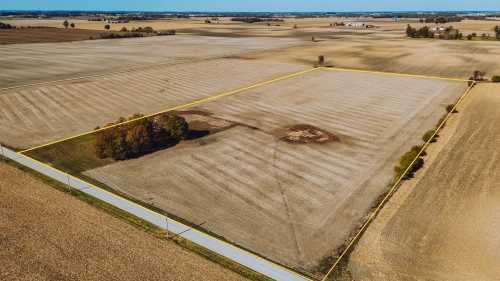 18.5 +/- Acres Boone County
